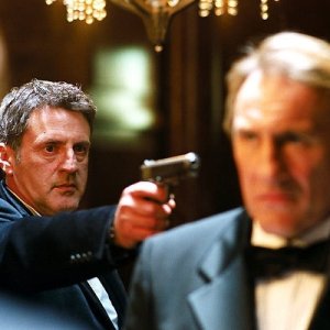 Daniel Auteuil  e Gerard Depardieu in una scena del film 36 quai des orfevres