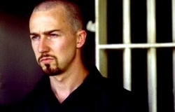 Edward Norton in una scena di American History X