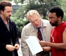Edward Norton, Philip Seymour Hoffman e il regista Spike Lee sul set di La 25a ora