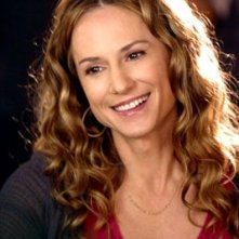Holly Hunter in una scena del film Tutte le ex del mio ragazzo