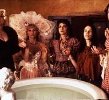 Madonna in una scena di Four Rooms