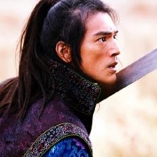 Takeshi Kaneshiro in una scena di La foresta dei pugnali volanti