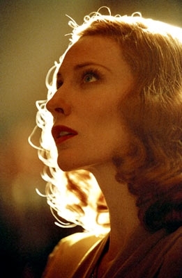 Cate Blanchett in una scena di The Aviator