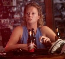 Charlize Theron in una scena di Monster