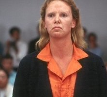 Charlize Theron in una scena di Monster