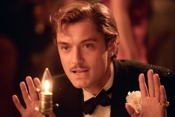 Jude Law è Errol Flynn in The Aviator