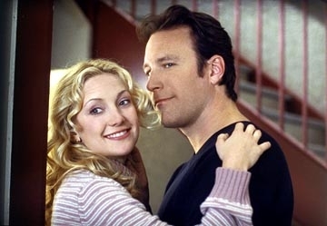 John Corbett con Kate Hudson in una scena di Quando meno te lo aspetti