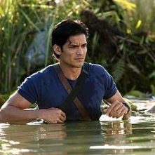 Nicholas Gonzalez in una scena di Anaconda: alla ricerca dell'orchidea maledetta