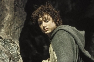 Elijah Wood in una scena della trilogia de Il signore degli anelli