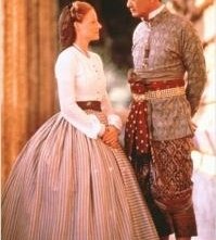 Jodie Foster e Chow Yun-Fat in una scena di Anna and the King