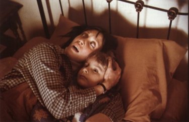 Shelley Duvall e Danny Lloyd in una scena di Shining