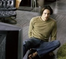 Martin Henderson in una scena di The Ring