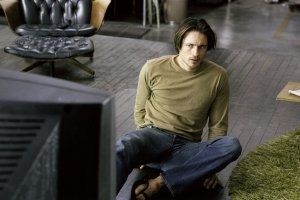Martin Henderson in una scena di The Ring