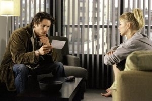 Naomi Watts e Martin Henderson in una scena di The Ring