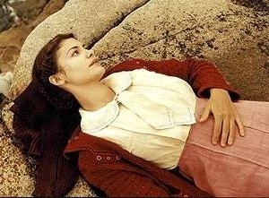 Audrey Tautou in una scena di Una lunga domenica di passioni