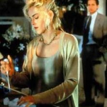Sharon Stone in una scena di Basic Instinct