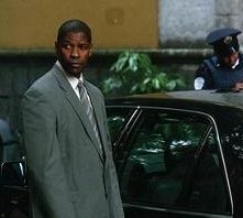Denzel Washington in una scena di Man on fire