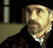Jeremy Irons in una scena di Il Mercante di Venezia