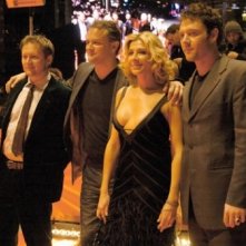 Tappeto rosso alla Berlinale per il regista di Aylum David MacKenzie e gli attori Hugh Bonneville, Natasha Richardson e Marton Csokas.