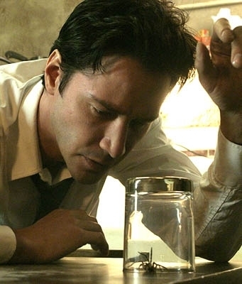 Keanu Reeves è il protagonista del film Constantine