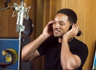 Will Smith in sala doppiaggio per Shark Tale