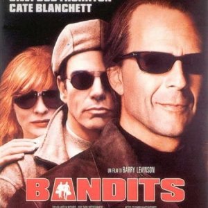 La locandina di Bandits