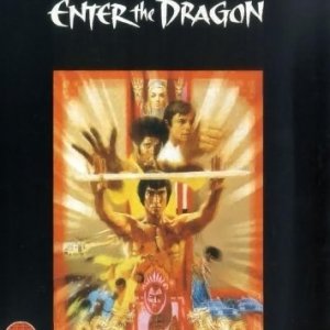 La locandina di I tre dell'operazione drago