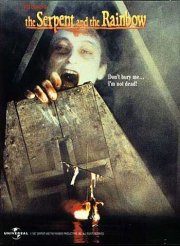 La locandina di Il serpente e l'arcobaleno