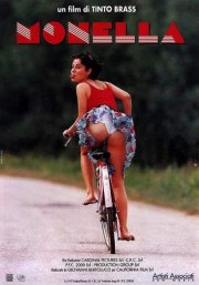 La locandina di Monella