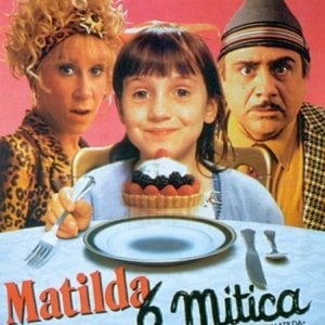 La locandina di Matilda 6 mitica