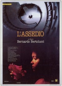 Locandina di L'assedio
