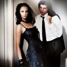 Louis Garrel ed Eva Green in una foto per la campagna di Armani ispirata a 'The Dreamers di Bertolucci