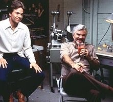 Mark Wahlberg e Burt Reynolds in sala montaggio