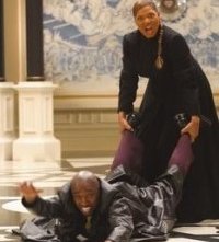 Queen Latifah e Eddie Griffin in una scena di Scary Movie 3