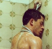 Ricardo Meneses in una scena de Il fantasma