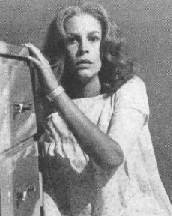 Jamie Lee Curtis in una sequenza di Halloween II - Il signore della morte