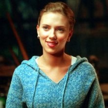 Scarlett Johansson in una scena del dramma In Good Company