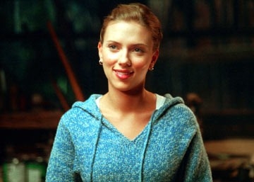Scarlett Johansson in una scena del dramma In Good Company