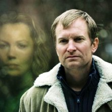 Ulrich Thomsen e Connie Nielsen in una scena di Non desiderare la donna d'altri