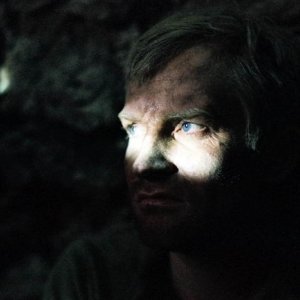 Ulrich Thomsen in una scena di Non desiderare la donna d'altri