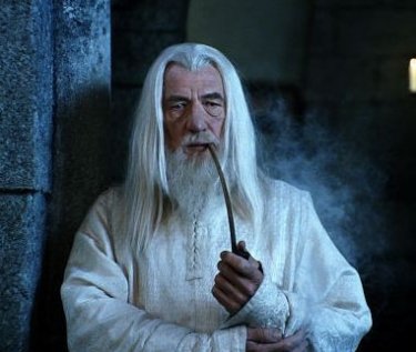 Il grande Ian McKellen è Gandalf il Bianco