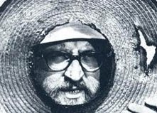 una simpatica immagine di Sergio Leone