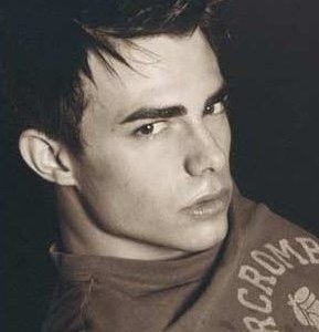 Jonathan Bennett