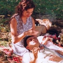 Clovis Cornillac ed Emmanuelle Devos in una scena de La donna di Gilles