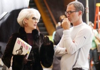 Meryl Streep e David Frankel ne Il diavolo veste Prada