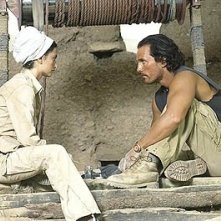 Matthew McConaughey and Penelope Cruz in una scena di sahara
