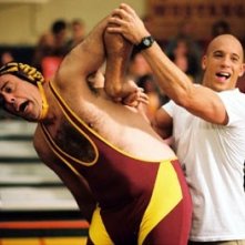Vin Diesel e Brad Garrett in una scena di Missione Tata