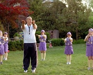 Vin Diesel in una scena del divertente Missione Tata