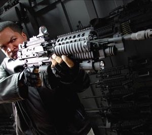 Ice Cube in una scena di xXx 2: The Next Level