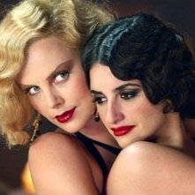 Penelope Cruz E Charlize Theron In Una Scena Di Gioco Di Donna 13425